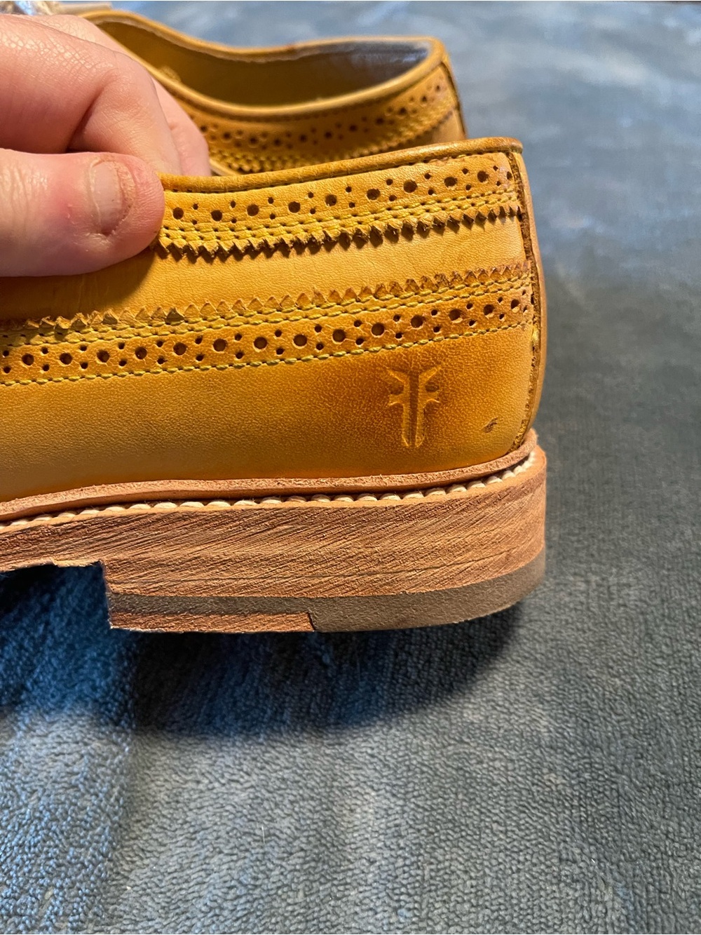 Frye 74627 James Wingtip Oxford, Leather Upper/Lining/Sole, Yellow Size 8.5B - Picture 10 of 10